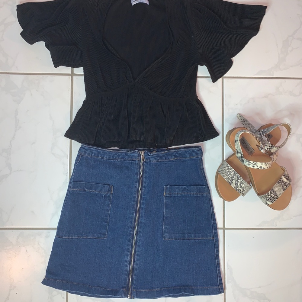 Dark was Jean zip up skirt front pockets, S